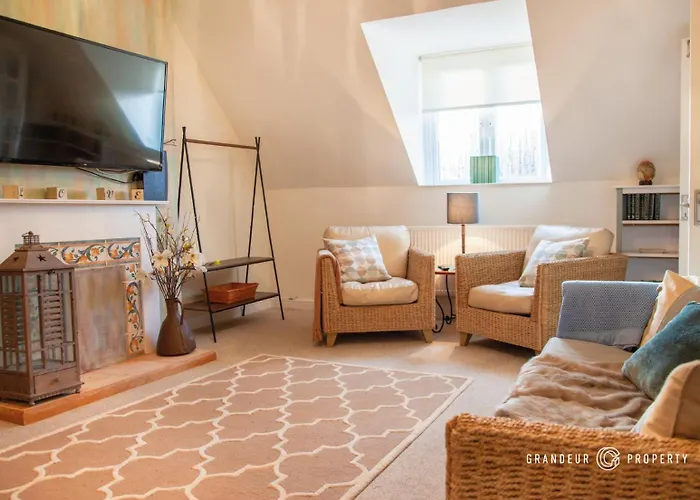 Sky View Suite By Grandeur Property